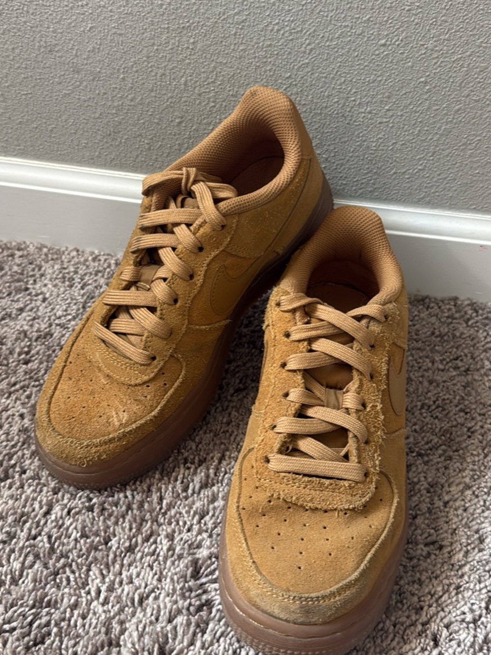 Nike Men's Low-Top Suede Sneakers in Wheat/Tan